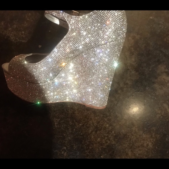 Rhinestone Diamond Wedges Steve Madden - Picture 2 of 2